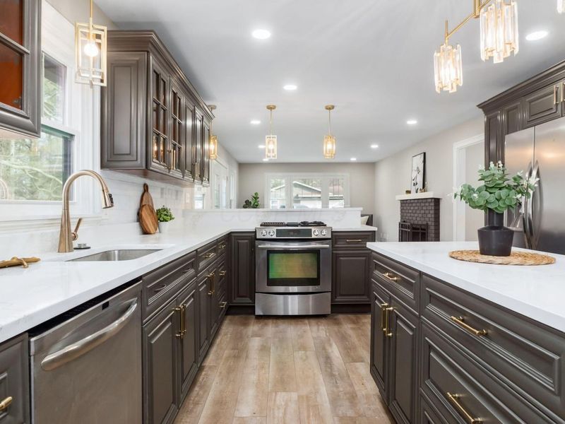 6136 Charmar Drive , Westerville, OH 43082 Photo 7