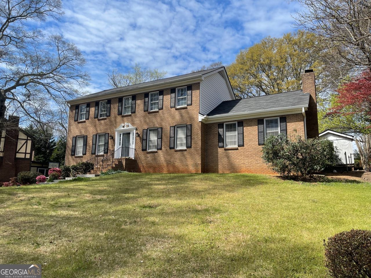3807 Southgate Drive Sw, Lilburn, GA 30047 Main Photo