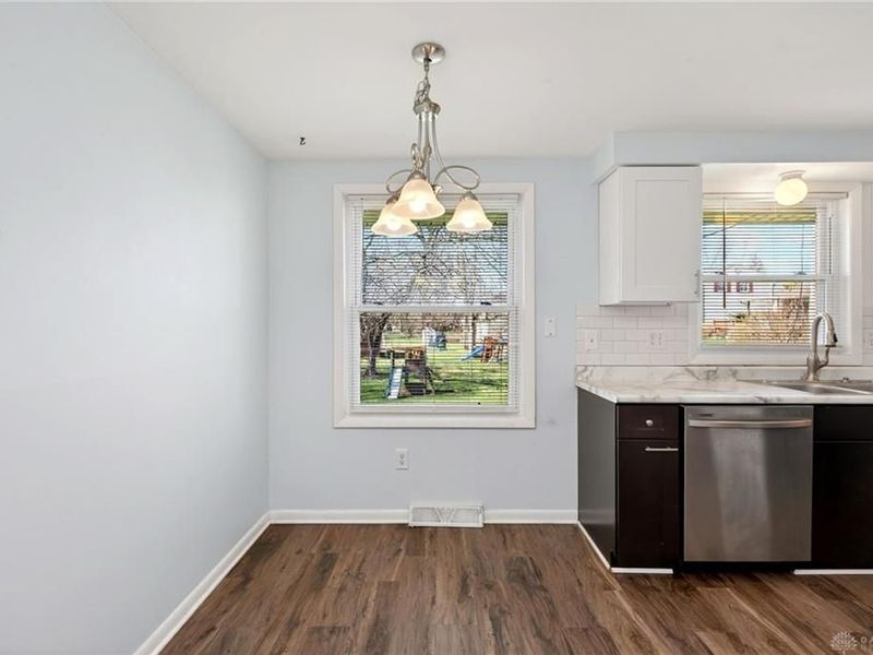 4983 Sweetbirch Drive, Riverside, OH 45424 Photo 17