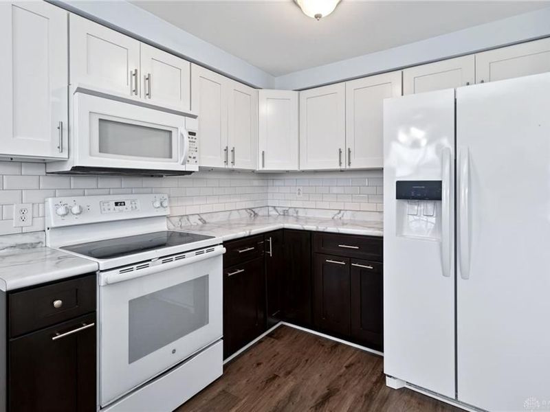 4983 Sweetbirch Drive, Riverside, OH 45424 Photo 21