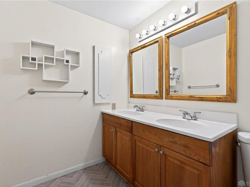 4983 Sweetbirch Drive, Riverside, OH 45424 Photo 31