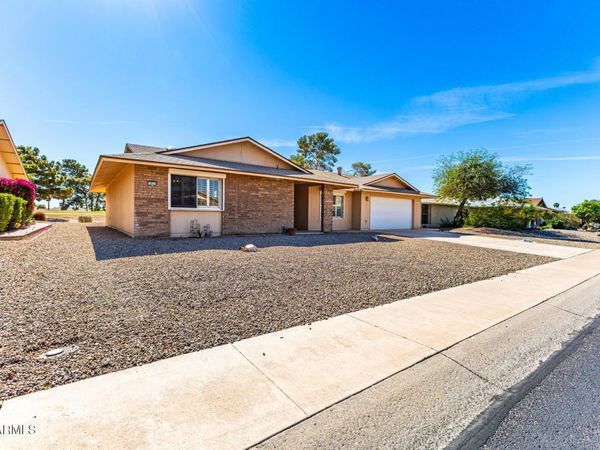 19629 N Welk Drive, Sun City, AZ 85373