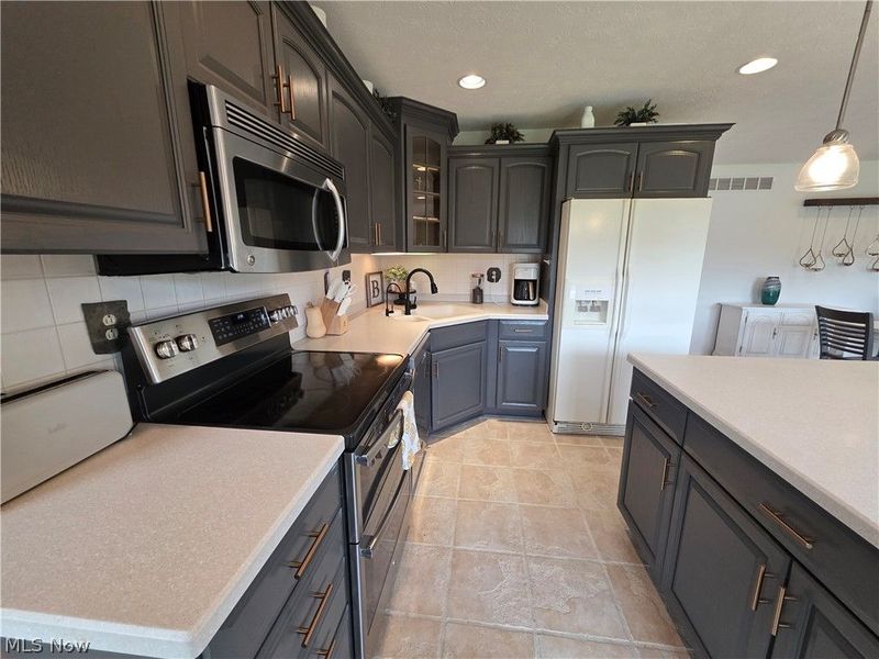 8566 Chatham Road , Medina, OH 44256 Photo 13