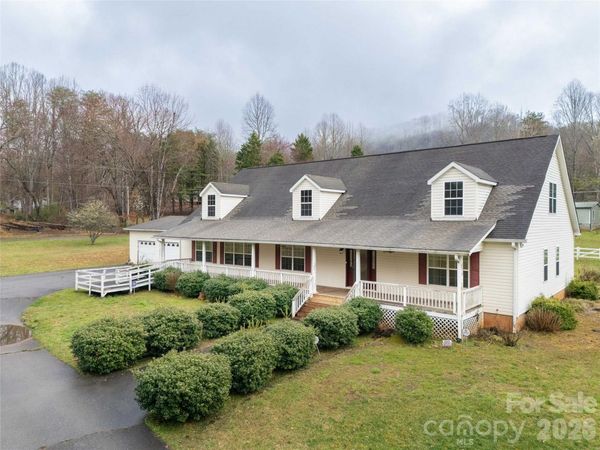 1564 Camp Creek Road , Whittier, NC 28789