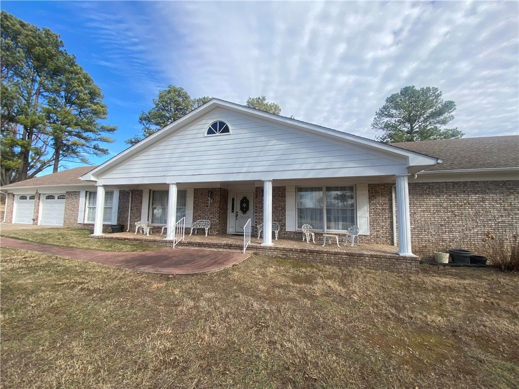 5 Ocoee Cove , Harrison, AR 72601 Main Photo