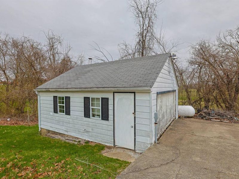 8982 Harrison Avenue, Cleves, OH 45002 Photo 14