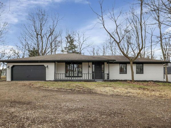 5289 Hazelton-Etna Road SW, Pataskala, OH 43062