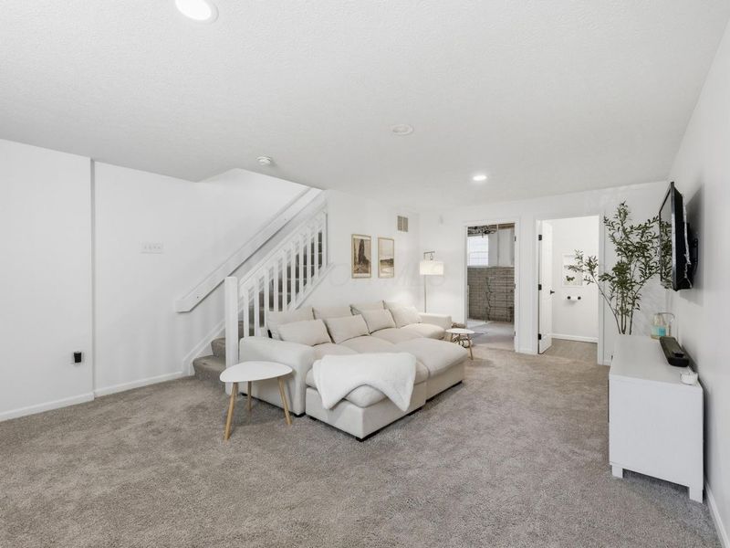 7276 Colonial Affair Drive, Unit 11, New Albany, OH 43054 Photo 21