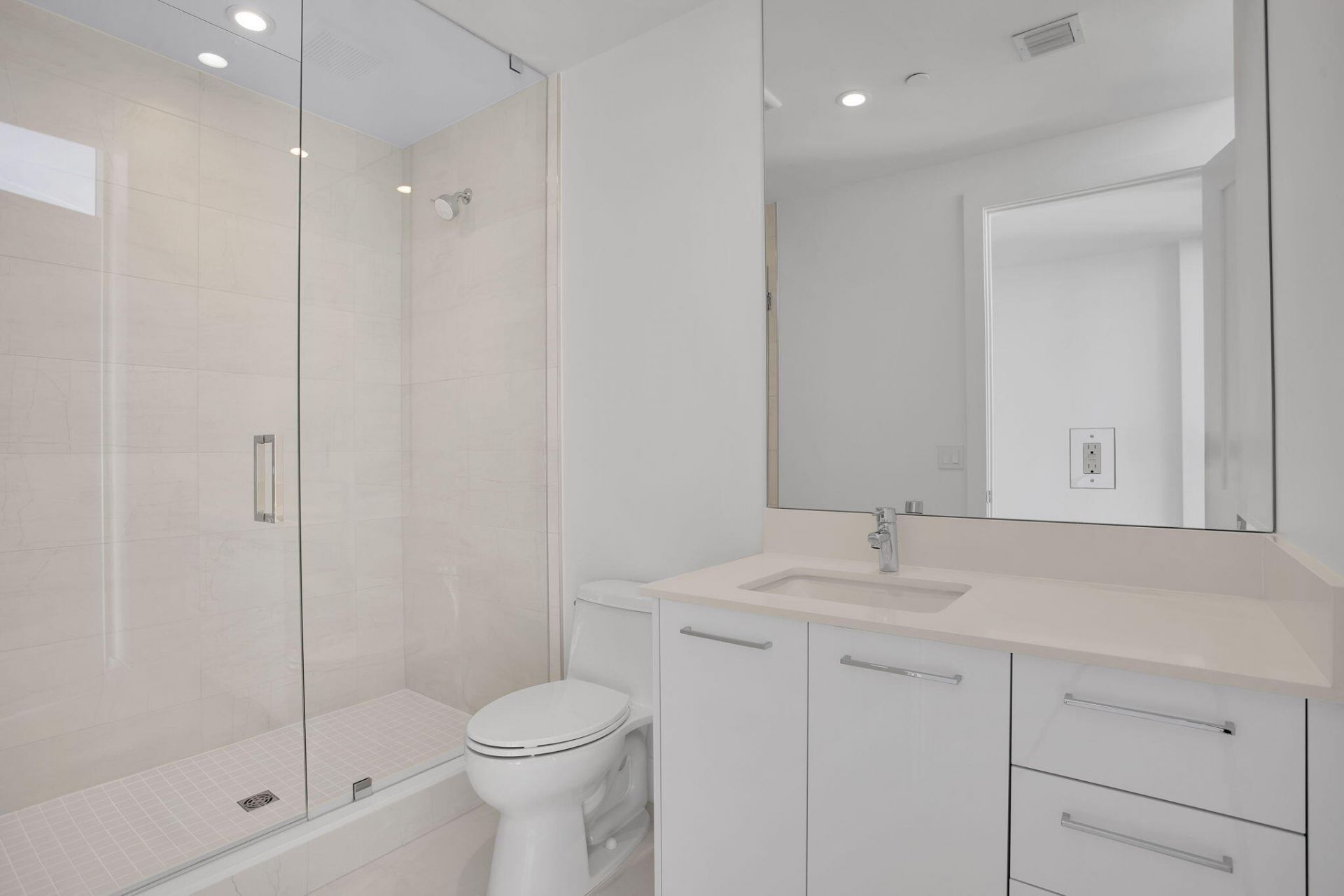 151 N Seabreeze Boulevard, Unit 1204, Fort Lauderdale, FL 33304 Photo