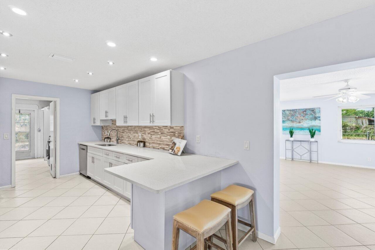 3187 Buccaneer Road, Lake Worth, FL 33462 Photo