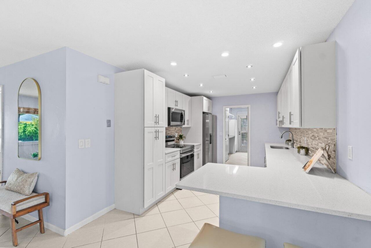 3187 Buccaneer Road, Lake Worth, FL 33462 Photo