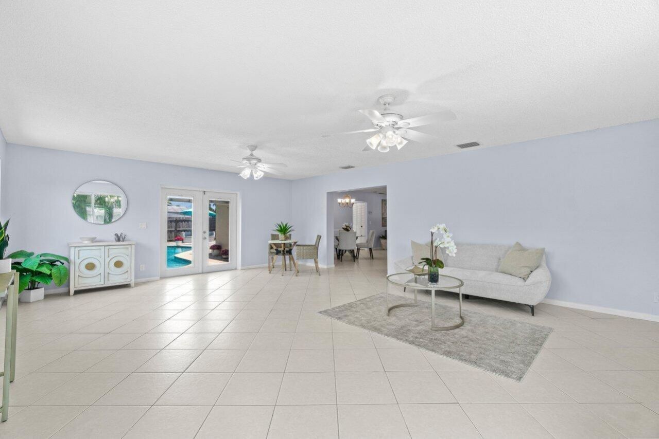 3187 Buccaneer Road, Lake Worth, FL 33462 Photo