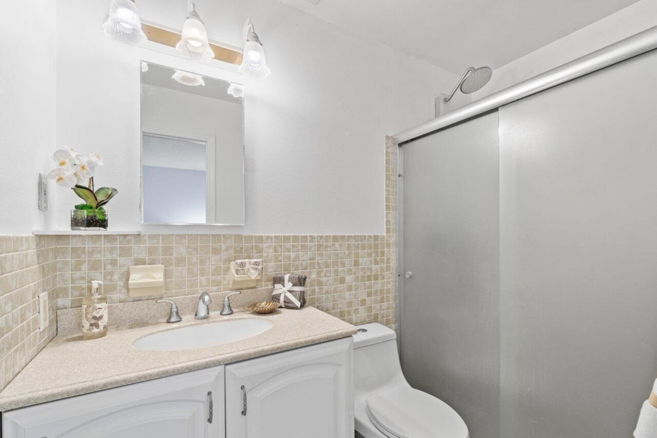 3187 Buccaneer Road, Lake Worth, FL 33462 Photo