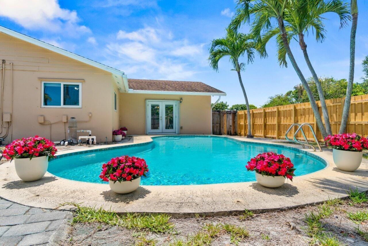 3187 Buccaneer Road, Lake Worth, FL 33462 Photo