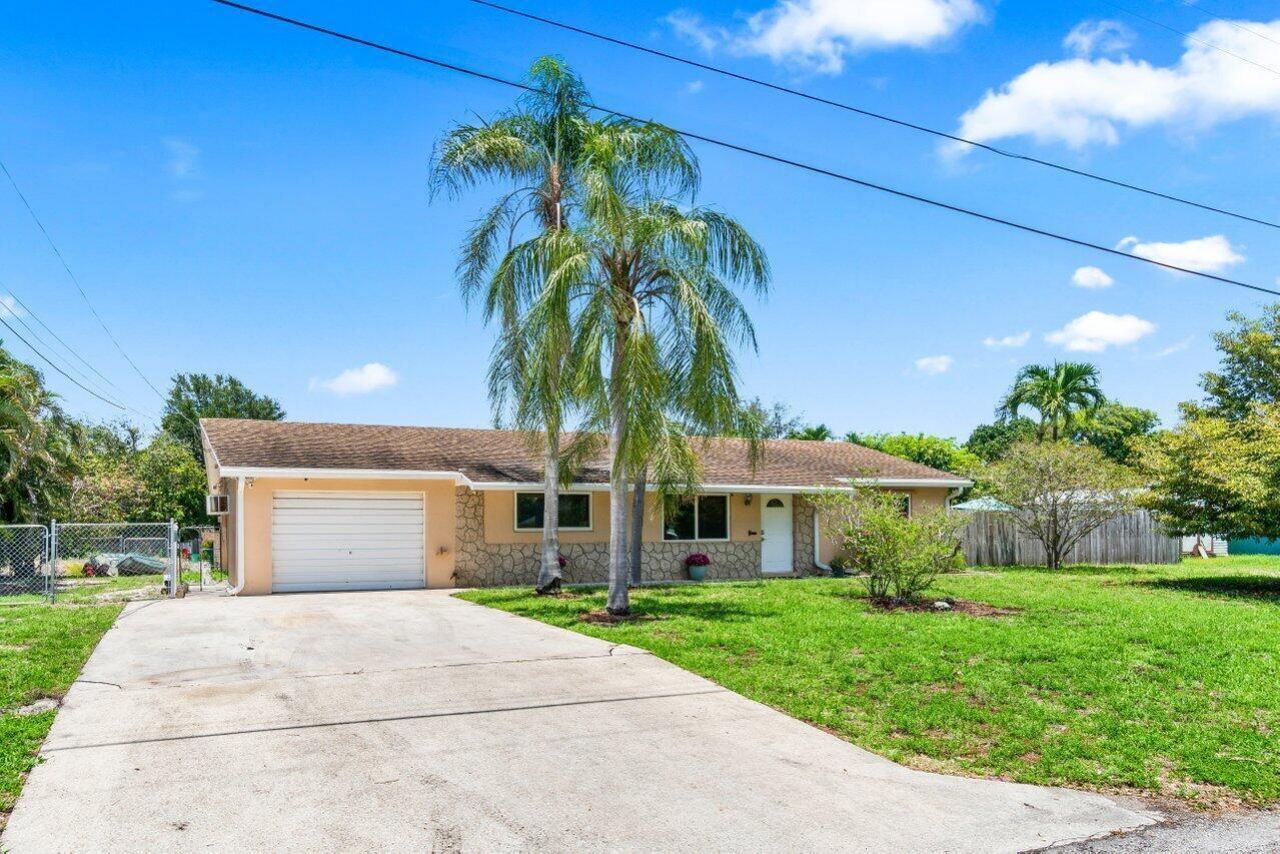 3187 Buccaneer Road, Lake Worth, FL 33462 Photo