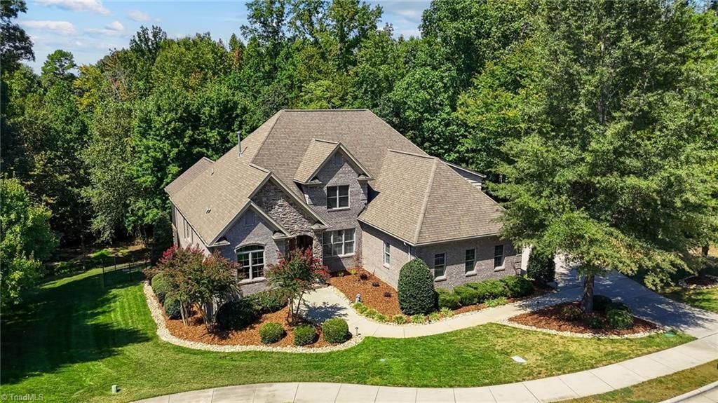 2849 Saint Giles Court, High Point, NC 27262 Main Photo