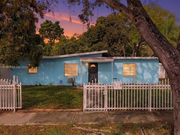 14250 NW 5th Ave , North Miami, FL 33168