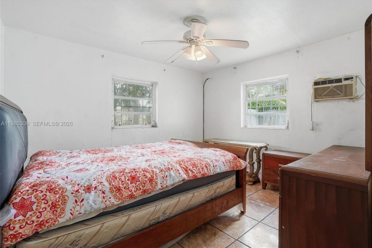 14250 NW 5th Ave , North Miami, FL 33168 Photo