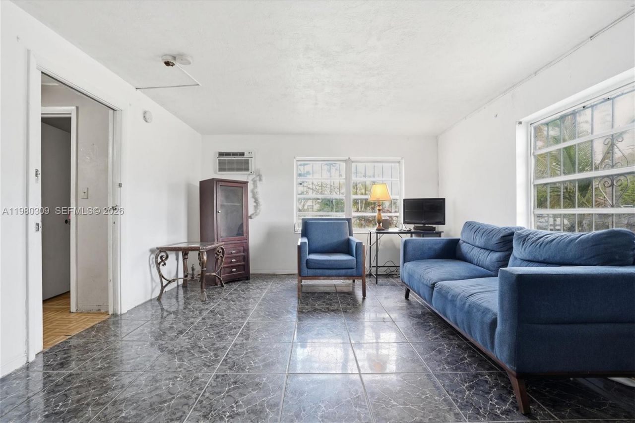 14250 NW 5th Ave , North Miami, FL 33168 Photo