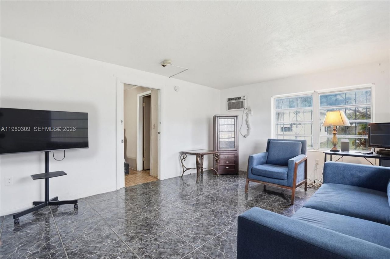 14250 NW 5th Ave , North Miami, FL 33168 Photo