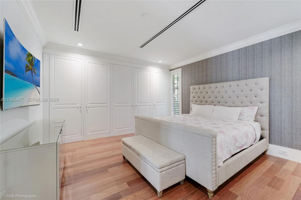 4550 Sunset Dr, Coral Gables, FL 33143 Photo