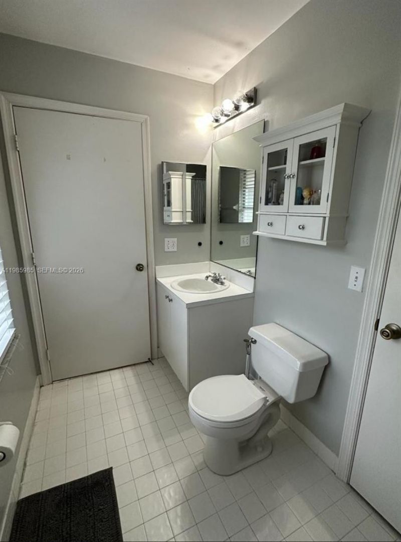 2484 SW 177th Ter, Miramar, FL 33029 Photo