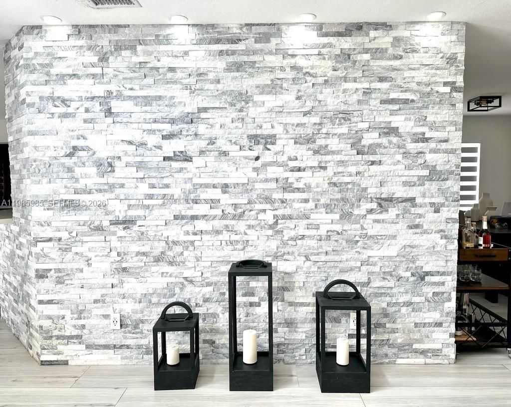 2484 SW 177th Ter, Miramar, FL 33029 Photo