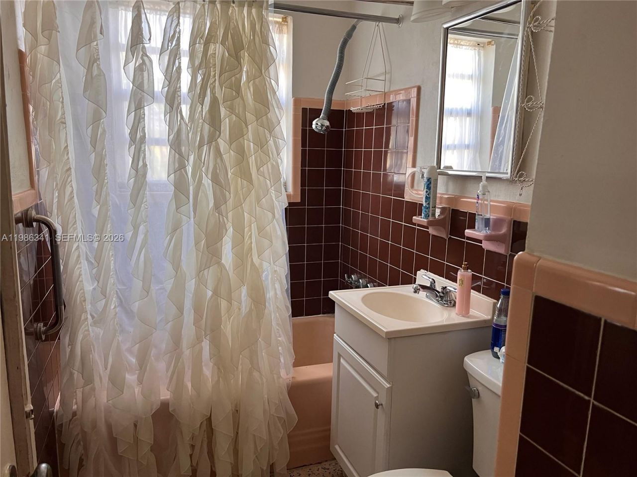 9950 SW 35th Ter, Miami, FL 33165 Photo