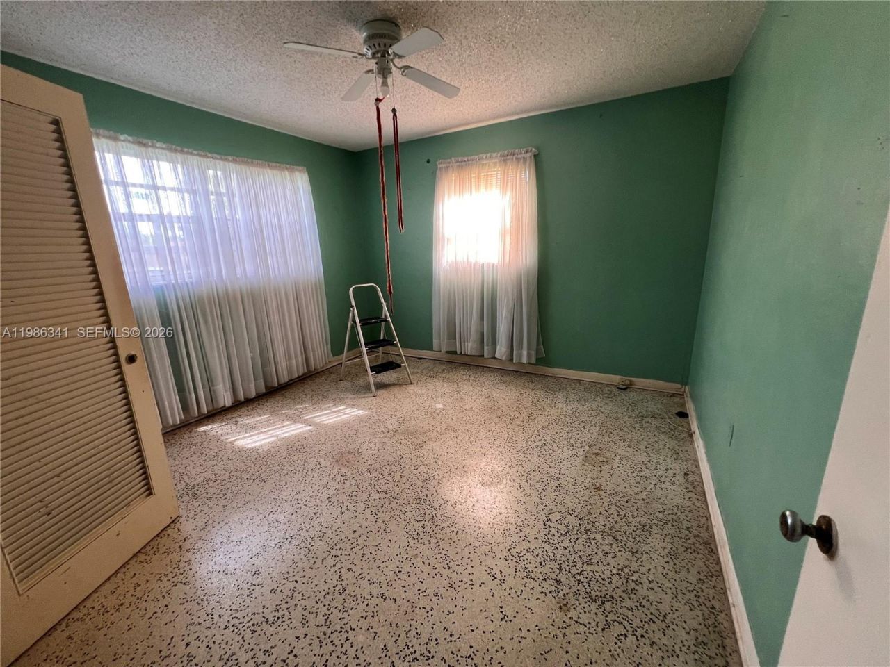 9950 SW 35th Ter, Miami, FL 33165 Photo