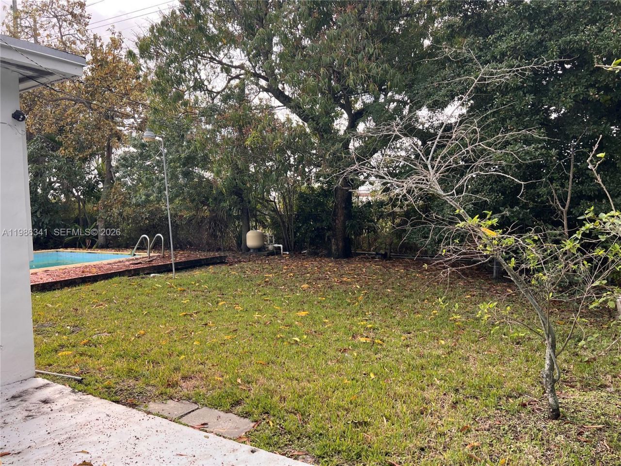 9950 SW 35th Ter, Miami, FL 33165 Photo