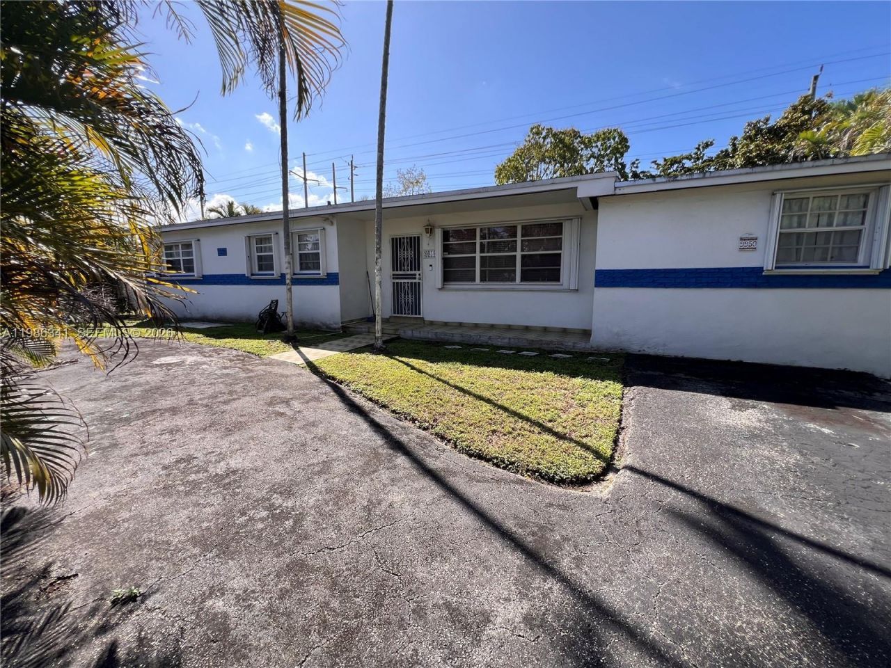 9950 SW 35th Ter, Miami, FL 33165 Photo