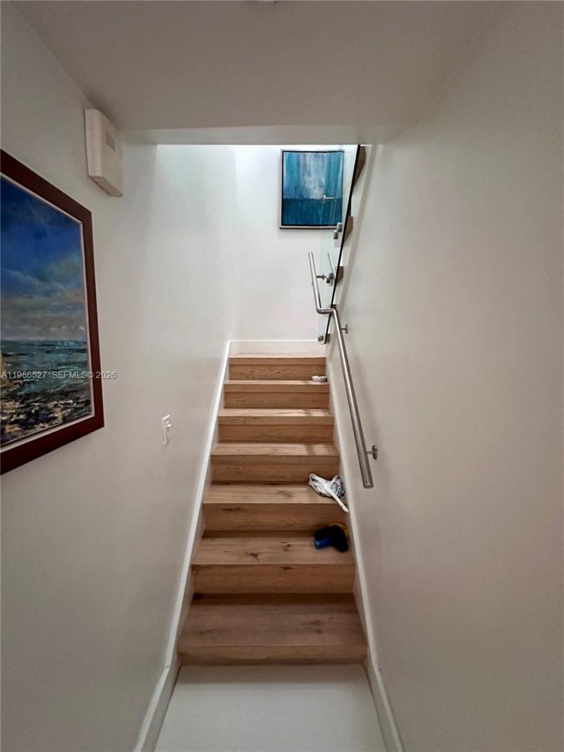 166 Harbor Dr, Unit 6B, Key Biscayne, FL 33149 Photo