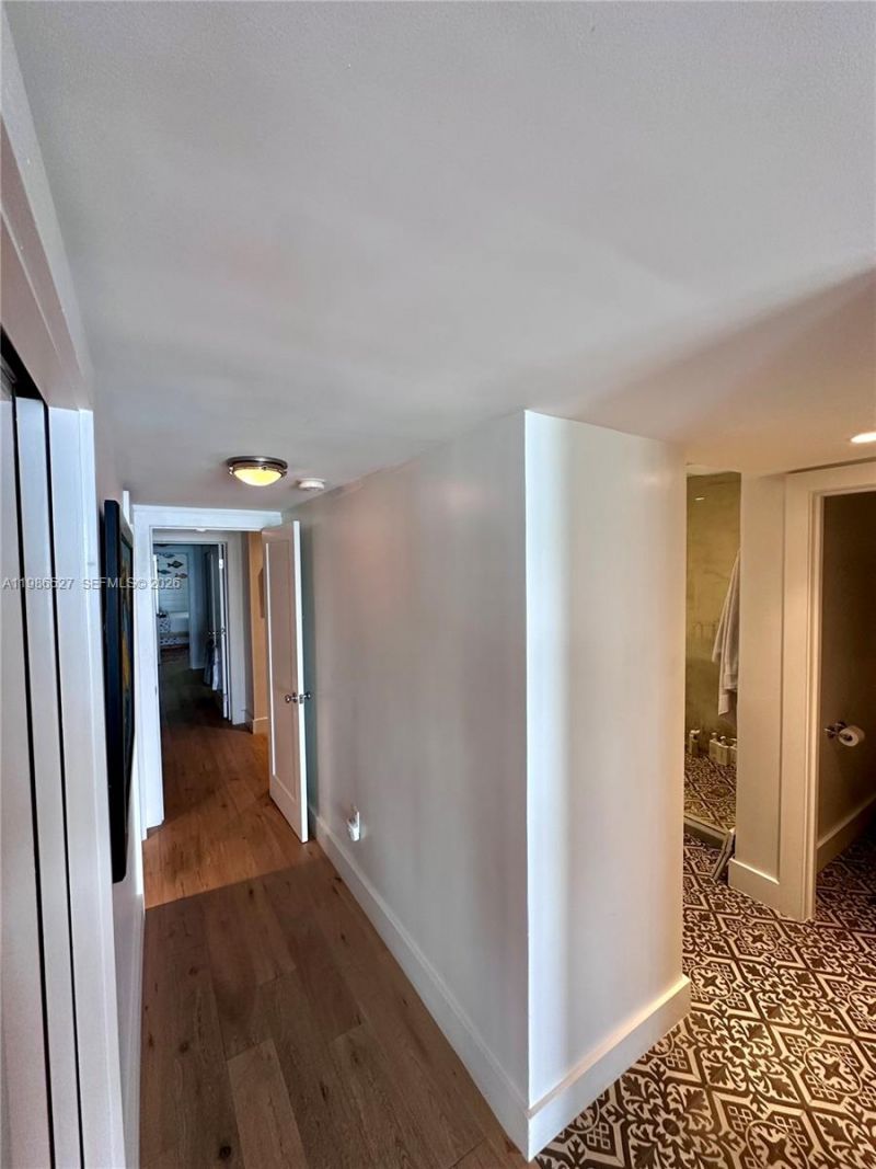 166 Harbor Dr, Unit 6B, Key Biscayne, FL 33149 Photo