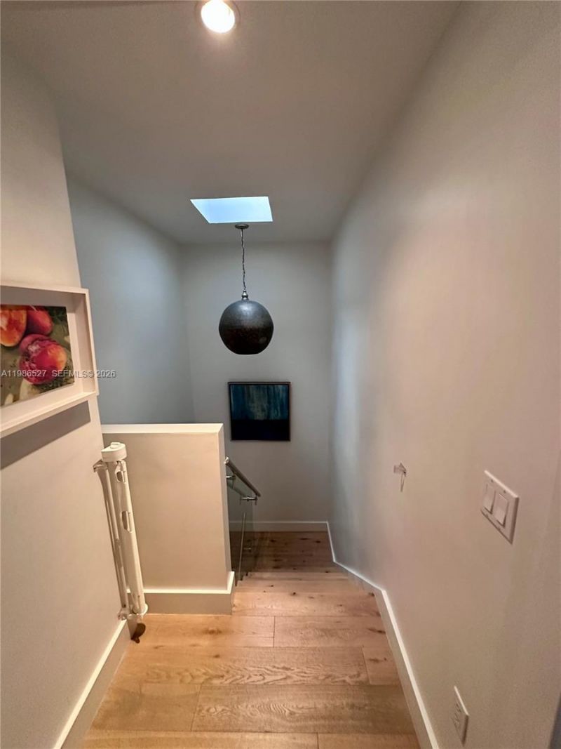 166 Harbor Dr, Unit 6B, Key Biscayne, FL 33149 Photo