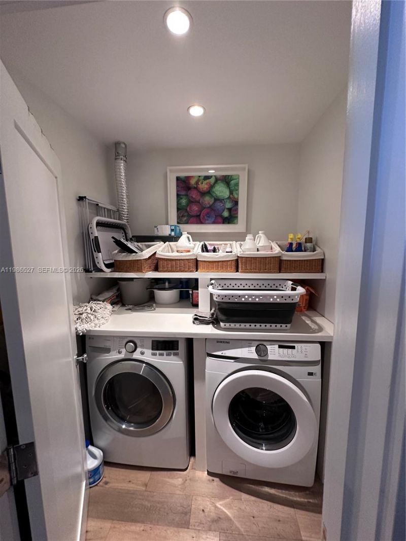 166 Harbor Dr, Unit 6B, Key Biscayne, FL 33149 Photo