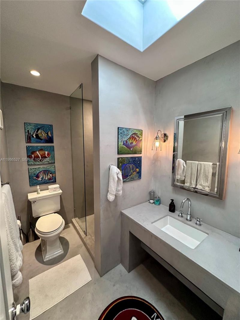 166 Harbor Dr, Unit 6B, Key Biscayne, FL 33149 Photo