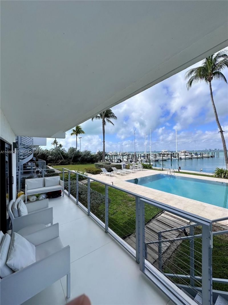 166 Harbor Dr, Unit 6B, Key Biscayne, FL 33149 Photo