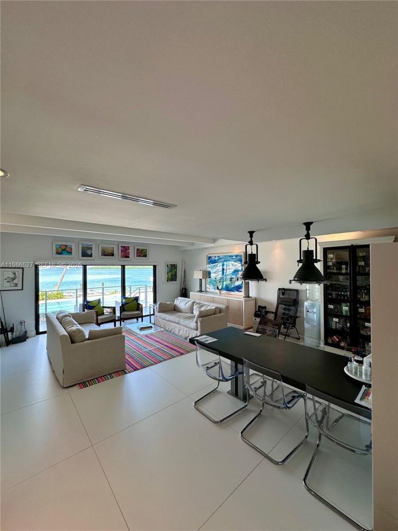 166 Harbor Dr, Unit 6B, Key Biscayne, FL 33149 Photo