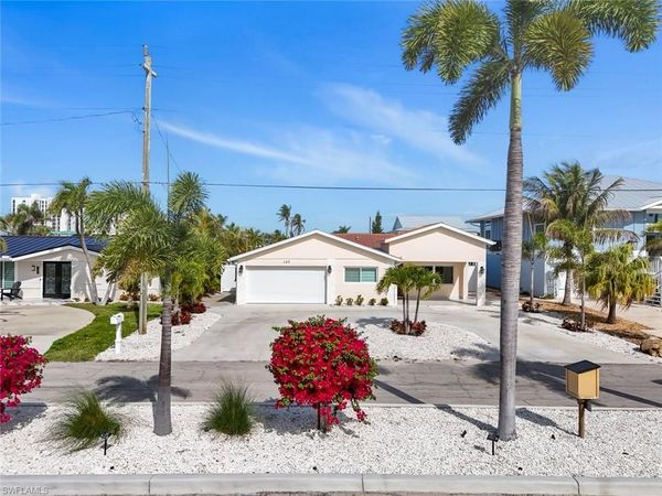 107 Albatross ST, FORT MYERS BEACH, FL 33931