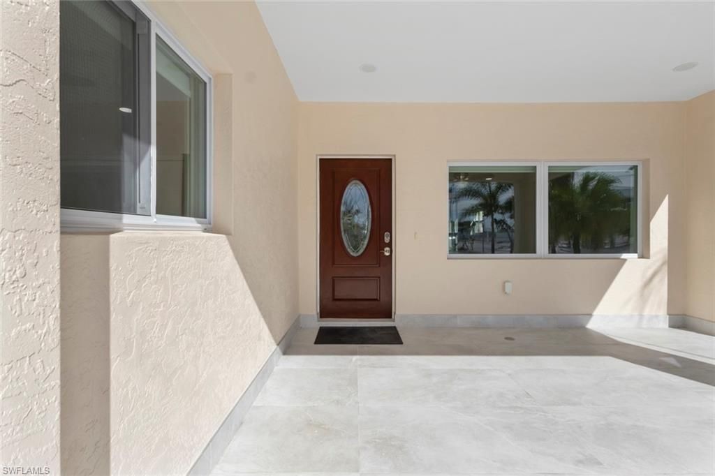 107 Albatross St, Fort Myers Beach, FL 33931 Photo