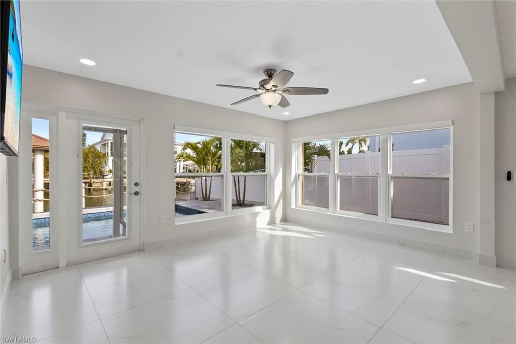 107 Albatross St, Fort Myers Beach, FL 33931 Photo