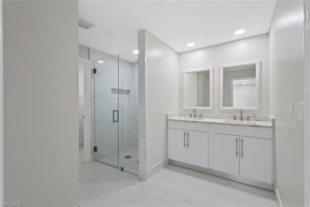 107 Albatross St, Fort Myers Beach, FL 33931 Photo