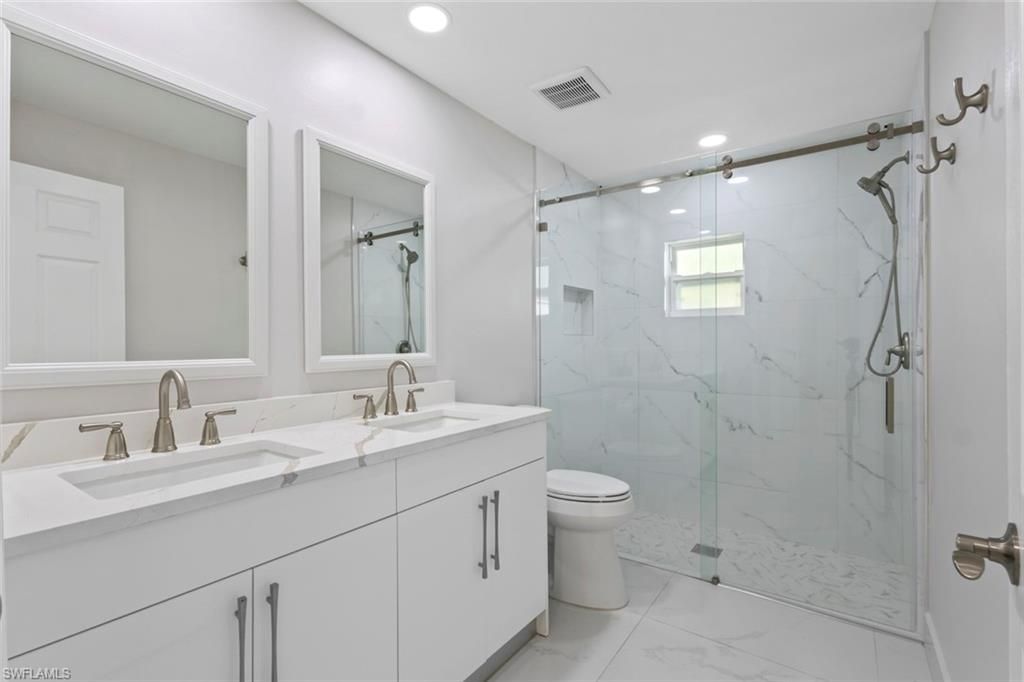 107 Albatross St, Fort Myers Beach, FL 33931 Photo