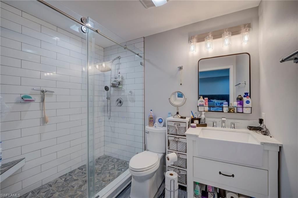1089 N Town And River Dr, Fort Myers, FL 33919 Photo