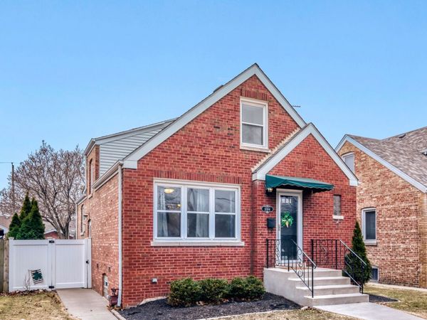 11304 S Saint Louis Avenue , Chicago, IL 60655