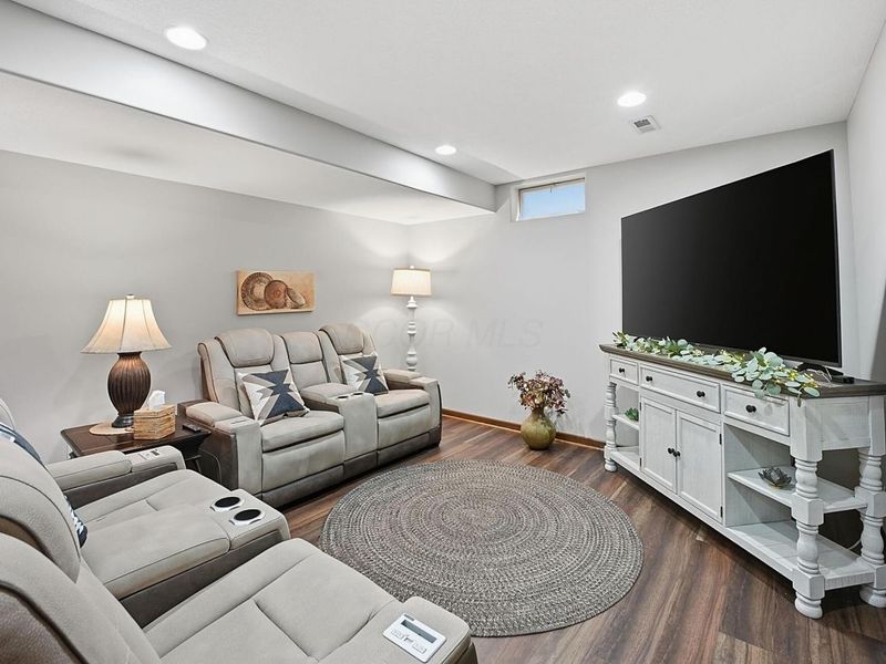 320 Middleburn Street , Johnstown, OH 43031 Photo 24