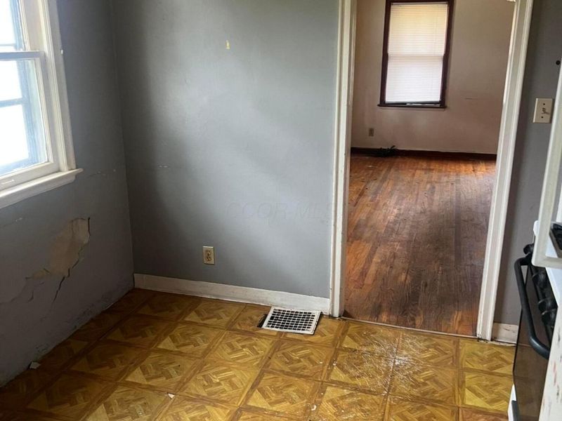 2451 Joyce Avenue , Columbus, OH 43211 Photo 8