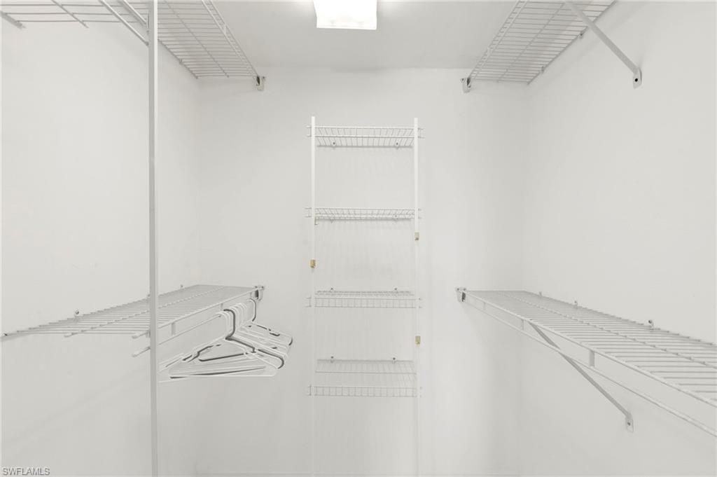 300 Forest Lakes Blvd, Unit 112, Naples, FL 34105 Photo