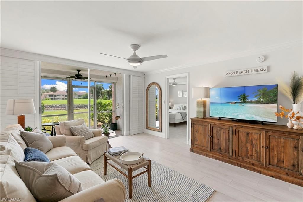 300 Forest Lakes Blvd, Unit 112, Naples, FL 34105 Photo