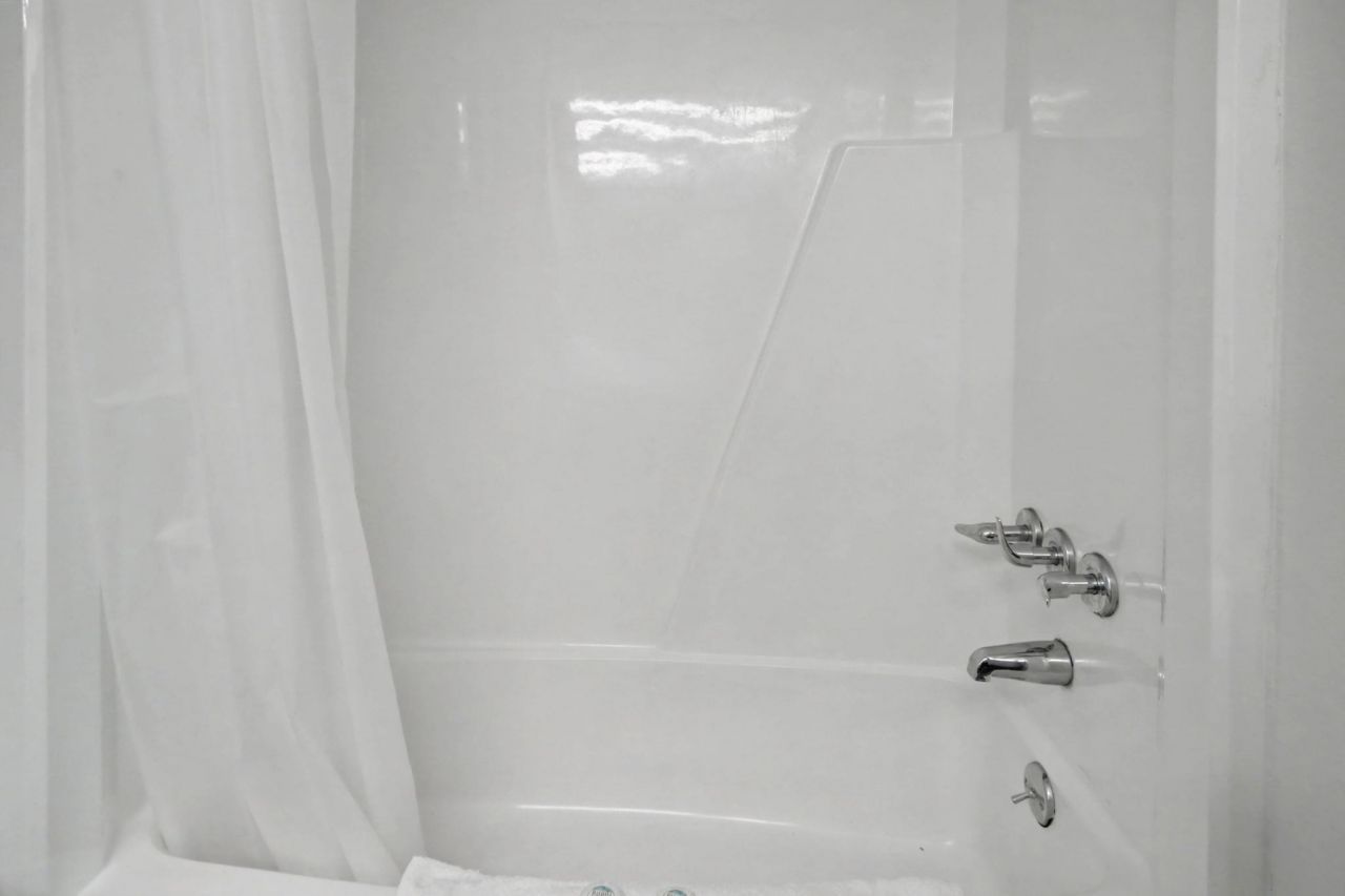 1207 S Ocean Blvd. S  Photo 5